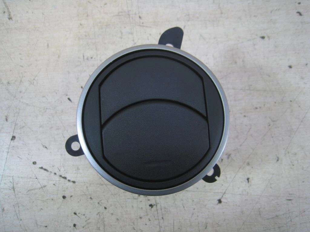 Дефлектор торпедо для Mazda 6 (GH) GS8S64730C02 от компании Авторазбор Моторист-НН - фото 1