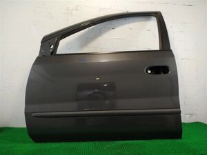 Дверь передняя левая для Nissan Almera Tino 801014U130