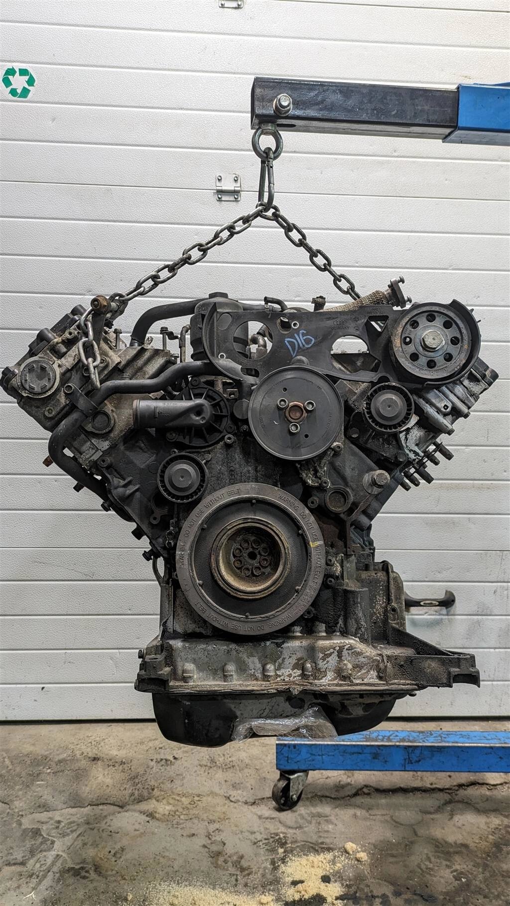 Двигатель VW 3.0 TDI BKS для Audi Q7 (4LB) 059100031J от компании Авторазбор Моторист-НН - фото 1