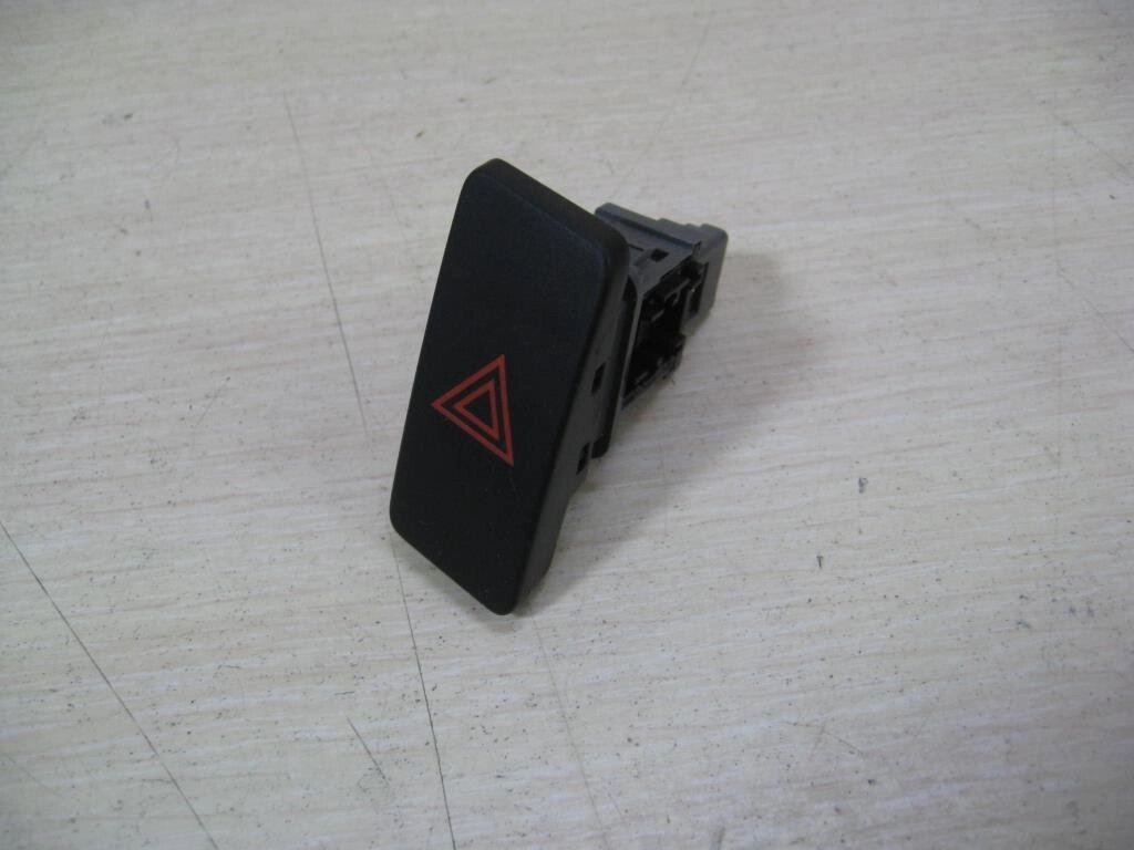 Кнопка аварийной сигнализации для Toyota Tundra 3URFE 843320C010 от компании Авторазбор Моторист-НН - фото 1