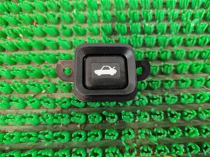 Кнопка багажника для Honda CR-V 2 (RD5) 35800S9A003ZA