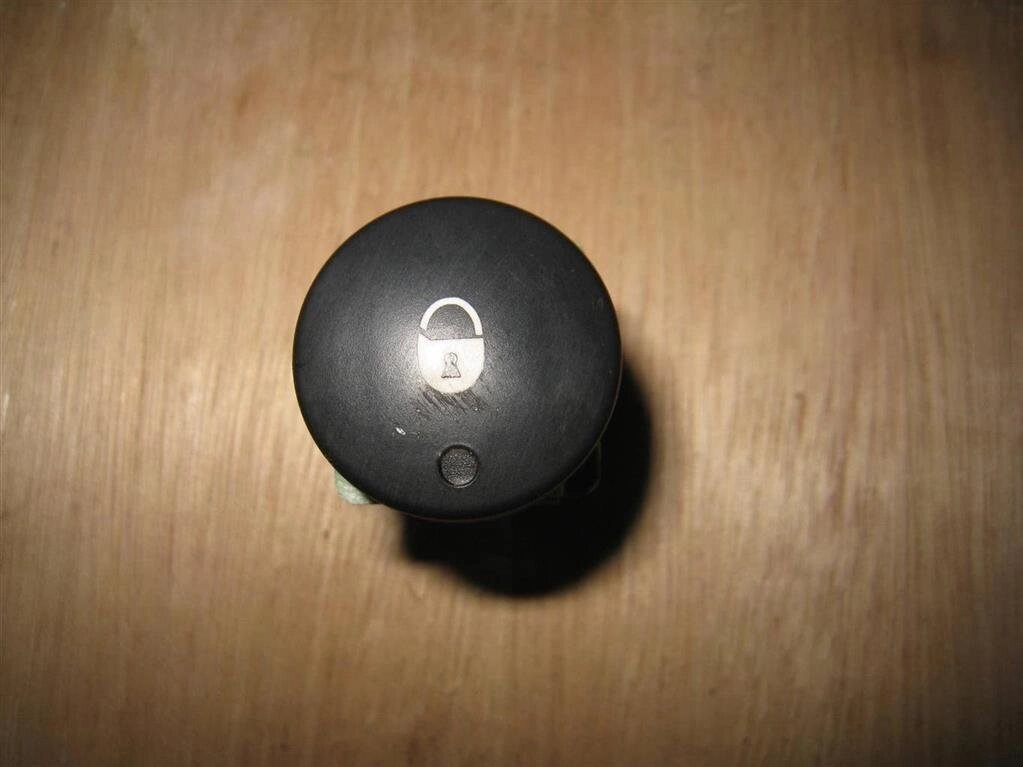 Кнопка центрального замка для Citroen Berlingo (M59) 6554W5 от компании Авторазбор Моторист-НН - фото 1
