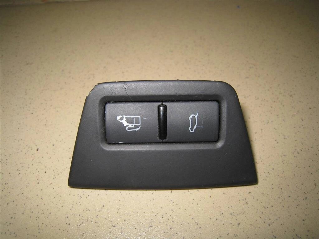 Кнопка многофункциональная для Audi Q7 (4LB) 4L1959833 от компании Авторазбор Моторист-НН - фото 1