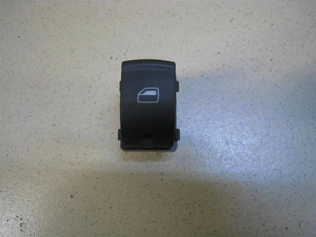 Кнопка стеклоподъемника для Audi Q7 (4LB) 4f0959855 от компании Авторазбор Моторист-НН - фото 1