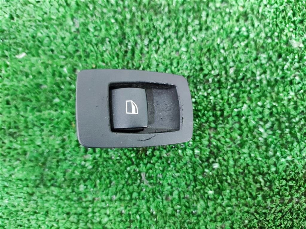 Кнопка стеклоподъемника для BMW X3 (E83) 61313448654 от компании Авторазбор Моторист-НН - фото 1