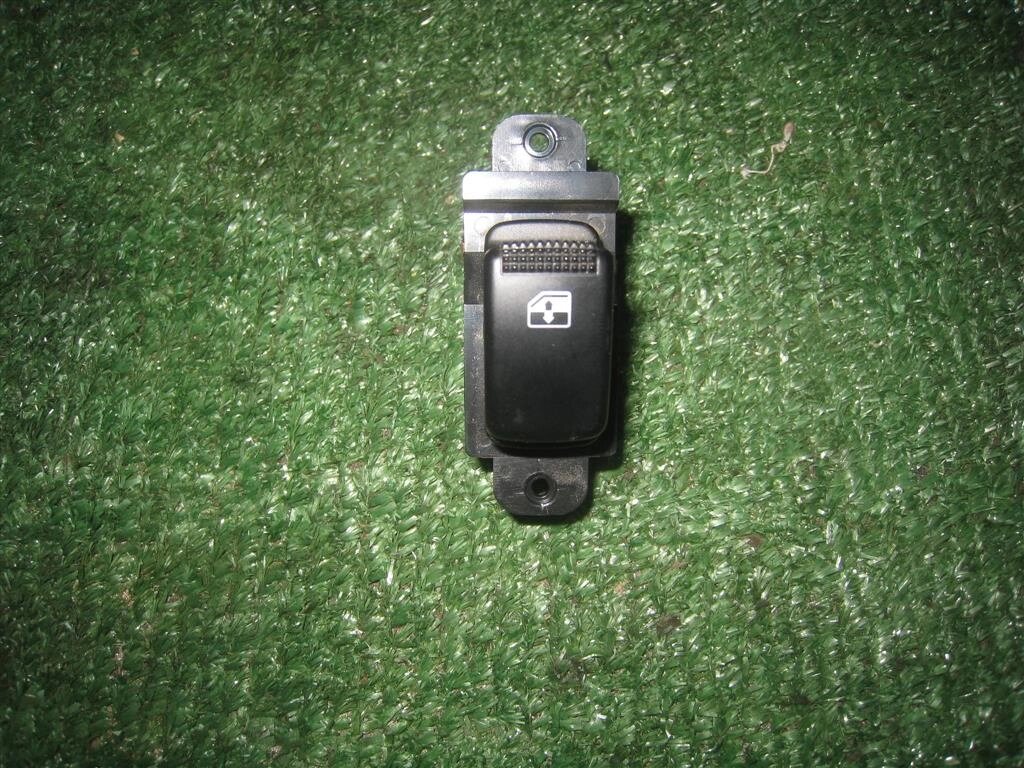 Кнопка стеклоподъемника для KIA Picanto (BA) 9358007500 от компании Авторазбор Моторист-НН - фото 1