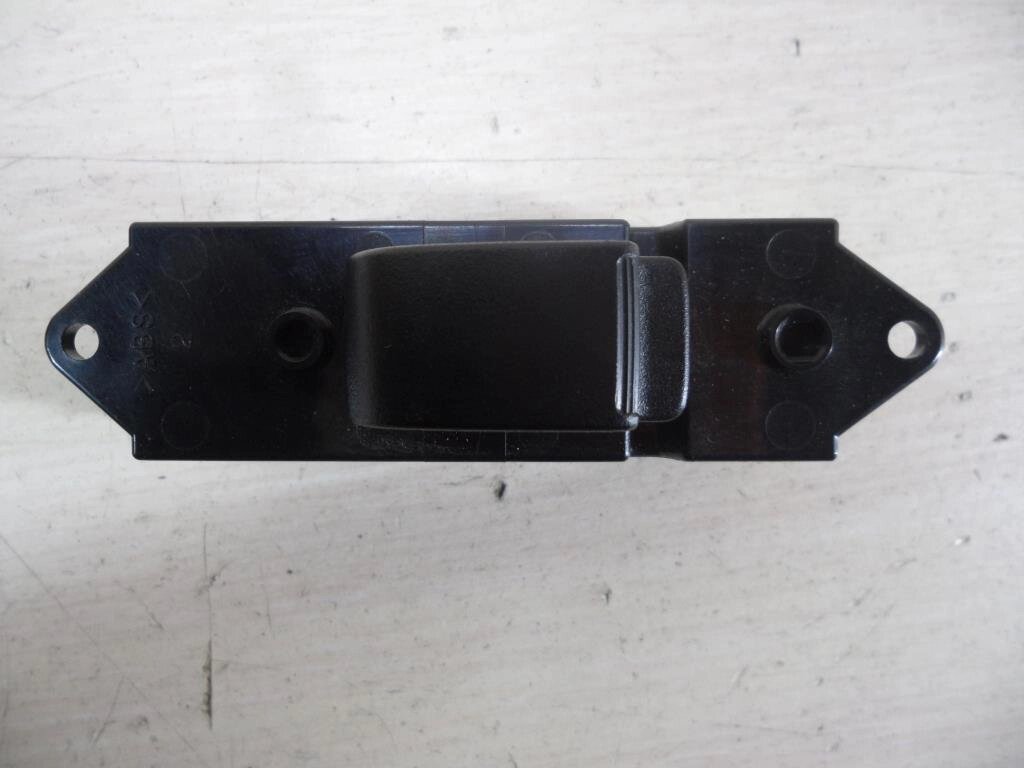 Кнопка стеклоподъемника для Mitsubishi Lancer 10 8608A066 от компании Авторазбор Моторист-НН - фото 1