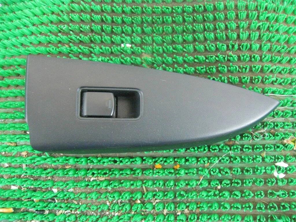 Кнопка стеклоподъемника для Subaru Legacy/ Outback BM/B14 83071FG100 от компании Авторазбор Моторист-НН - фото 1