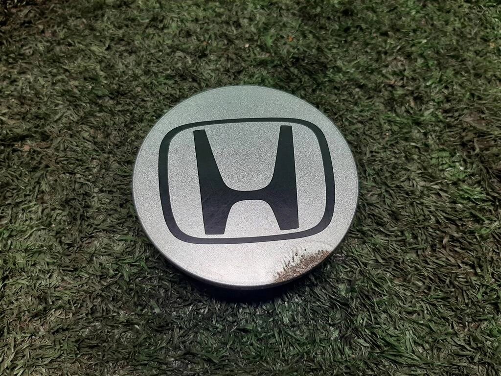 Колпачок колёсного диска для Honda CR-V 2 (RD5) 44732S9AA00 от компании Авторазбор Моторист-НН - фото 1