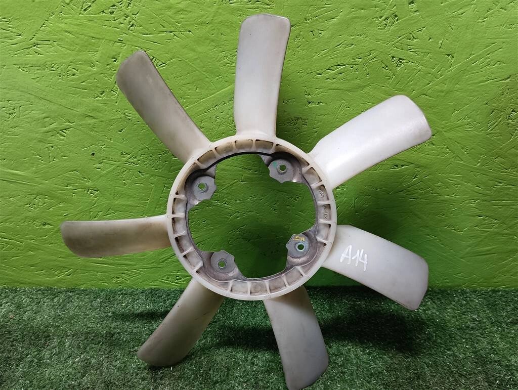 Крыльчатка вентилятора охлаждения для Nissan Navara D40 21060EB300 от компании Авторазбор Моторист-НН - фото 1