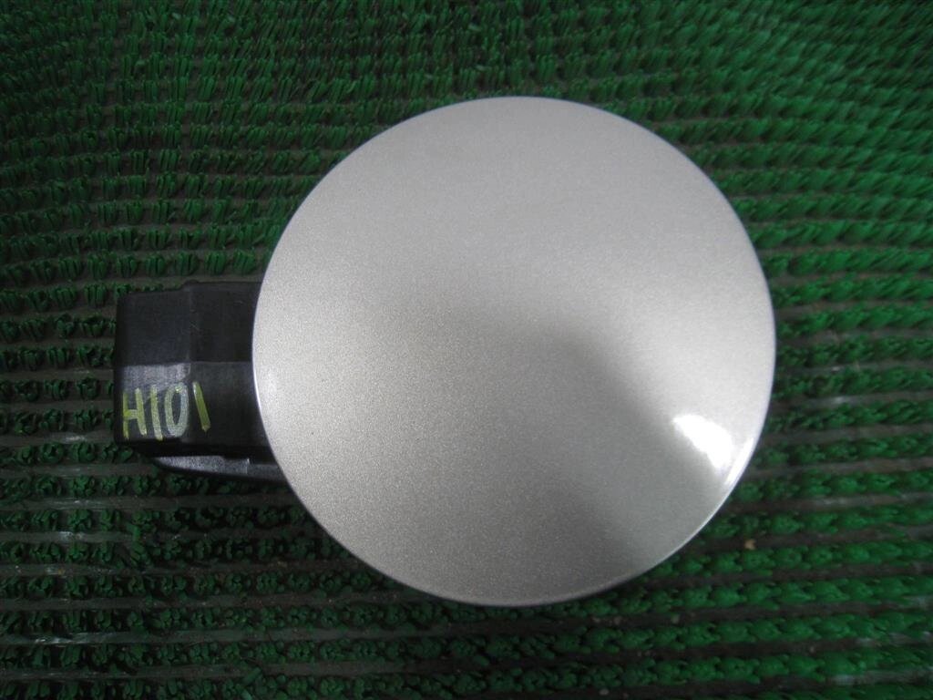 Лючок топливного бака для KIA CEED (ED) 695101H500 от компании Авторазбор Моторист-НН - фото 1