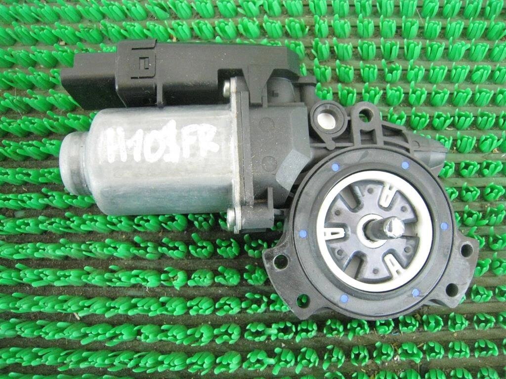 Мотор стеклоподъёмника передний правый для KIA CEED (ED) 824601H010 от компании Авторазбор Моторист-НН - фото 1