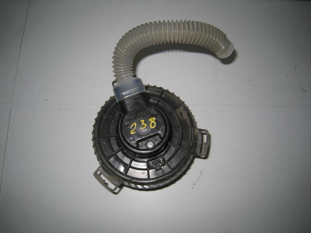 Моторчик печки для Mazda 3 (BL) BBP261B10 от компании Авторазбор Моторист-НН - фото 1