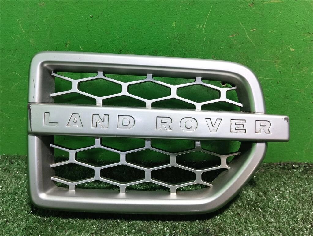 Накладка крыла переднего правого для Land Rover Discovery 4 LR020785 от компании Авторазбор Моторист-НН - фото 1