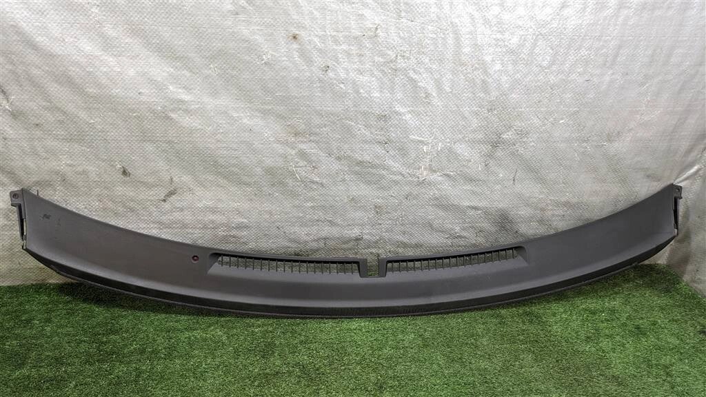 Накладка торпедо для Mitsubishi Grandis MR962285YA от компании Авторазбор Моторист-НН - фото 1