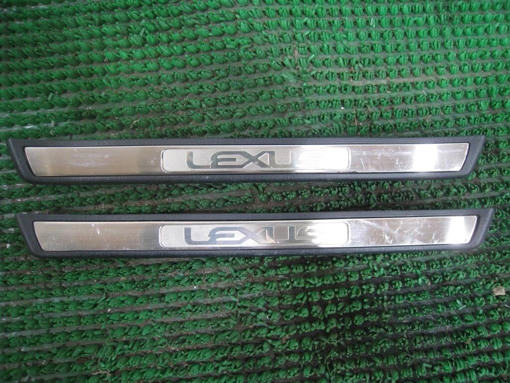 Накладки порогов комплект для Lexus RX300 (MCU15) 6791548030 от компании Авторазбор Моторист-НН - фото 1