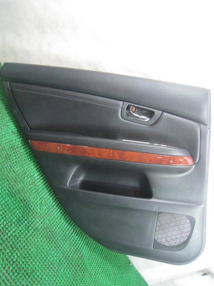 Обшивка двери задней левой для Lexus RX300 (MCU35) 6764048250C1 от компании Авторазбор Моторист-НН - фото 1