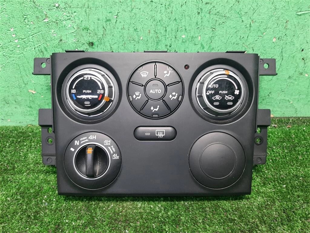 Панель управления отопителя для Suzuki Grand Vitara 3951065JD4 от компании Авторазбор Моторист-НН - фото 1