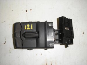 Переключатель магнитолы подрулевой для Renault Megane 2 (LM0C) 8200103769