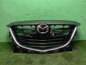 Решетка радиатора для Mazda 3 (BM) BJD950712D