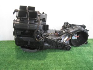 Корпус отопителя для VOLKSWAGEN Tiguan (5N1) 1K1819007