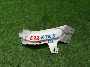 Кронштейн крыла правого переднего для VOLKSWAGEN Caddy 4 2K5821136