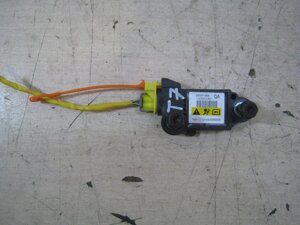 Датчик удара боковой для Chevrolet Captiva 96631484