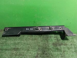 Держатель полки багажника правый для Land Rover Discovery 4 LR017959