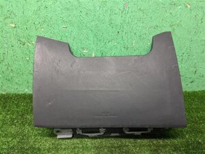 Подушка безопасности коленная для Toyota RAV4 A30 7390042020B0