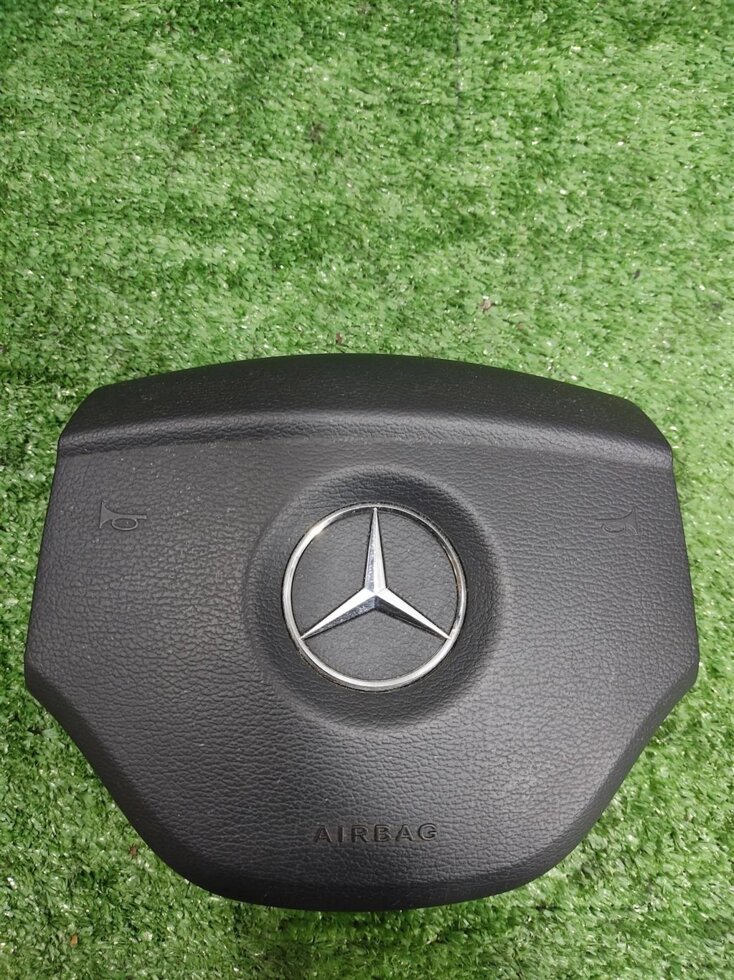 Подушка безопасности в руль для Mercedes Benz ML W164 A16446000989116 от компании Авторазбор Моторист-НН - фото 1