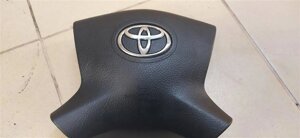 Подушка безопасности в руль для Toyota Avensis T25 4513005112B0