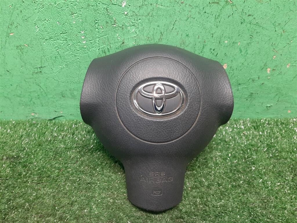 Подушка безопасности в руль для Toyota Corolla E120 4513002260B0 от компании Авторазбор Моторист-НН - фото 1