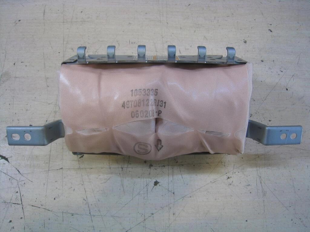 Подушка безопасности в торпедо для Mazda 6 (GH) GS8S57K50 от компании Авторазбор Моторист-НН - фото 1