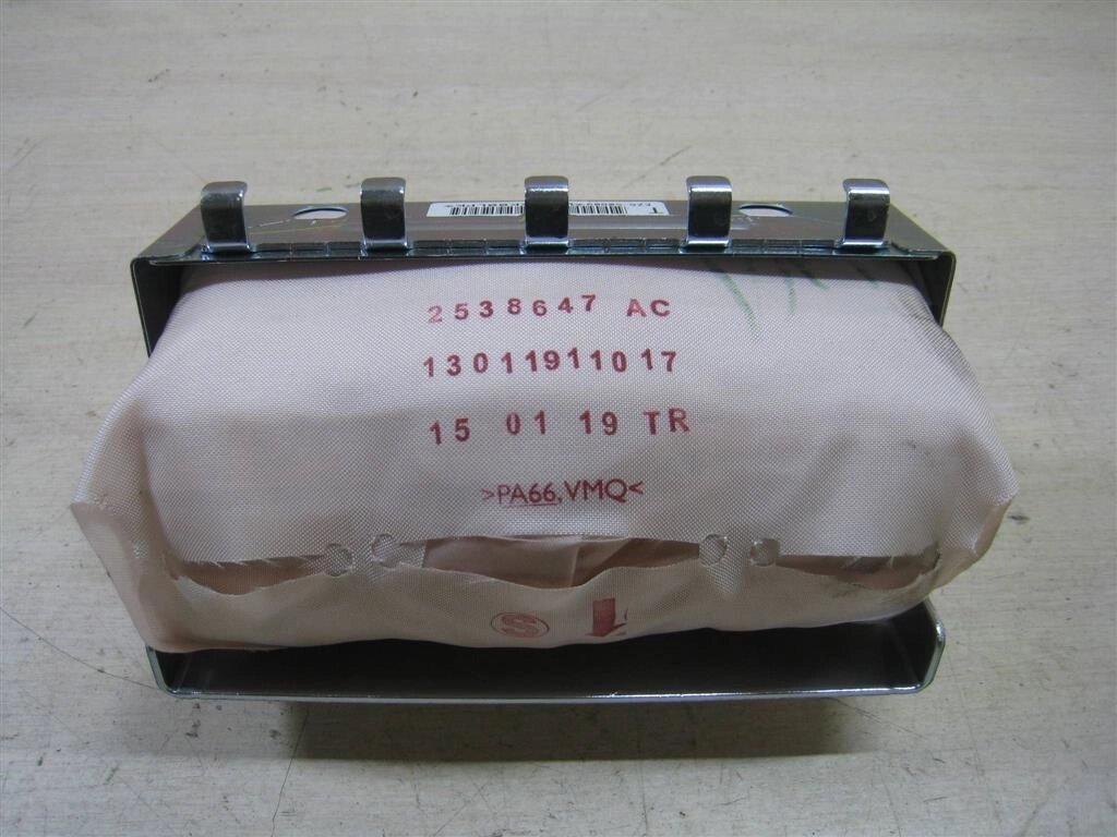 Подушка безопасности в торпедо для Subaru Legacy/ Outback BM/B14 98271AJ03A от компании Авторазбор Моторист-НН - фото 1