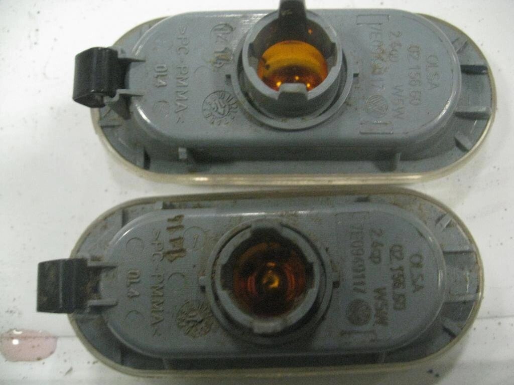 Повторитель левый=правый для VOLKSWAGEN Polo 5 (6C1) 7E0949117 от компании Авторазбор Моторист-НН - фото 1