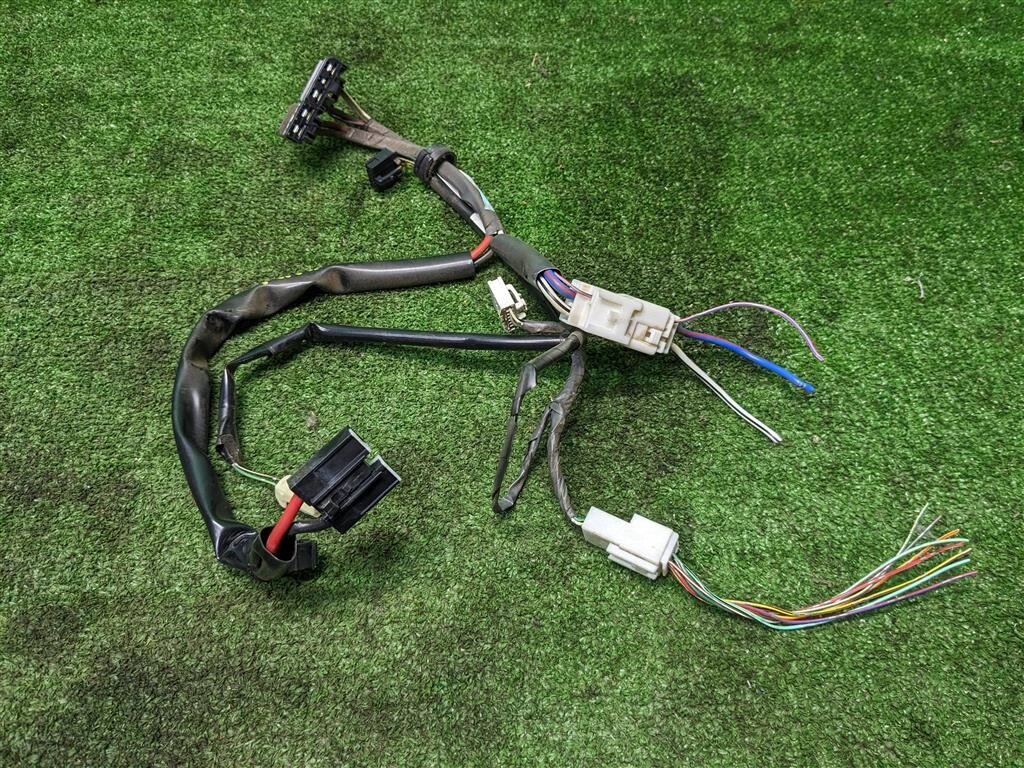 Проводка печки для Lexus RX300 (MCU15) 8860848011 от компании Авторазбор Моторист-НН - фото 1
