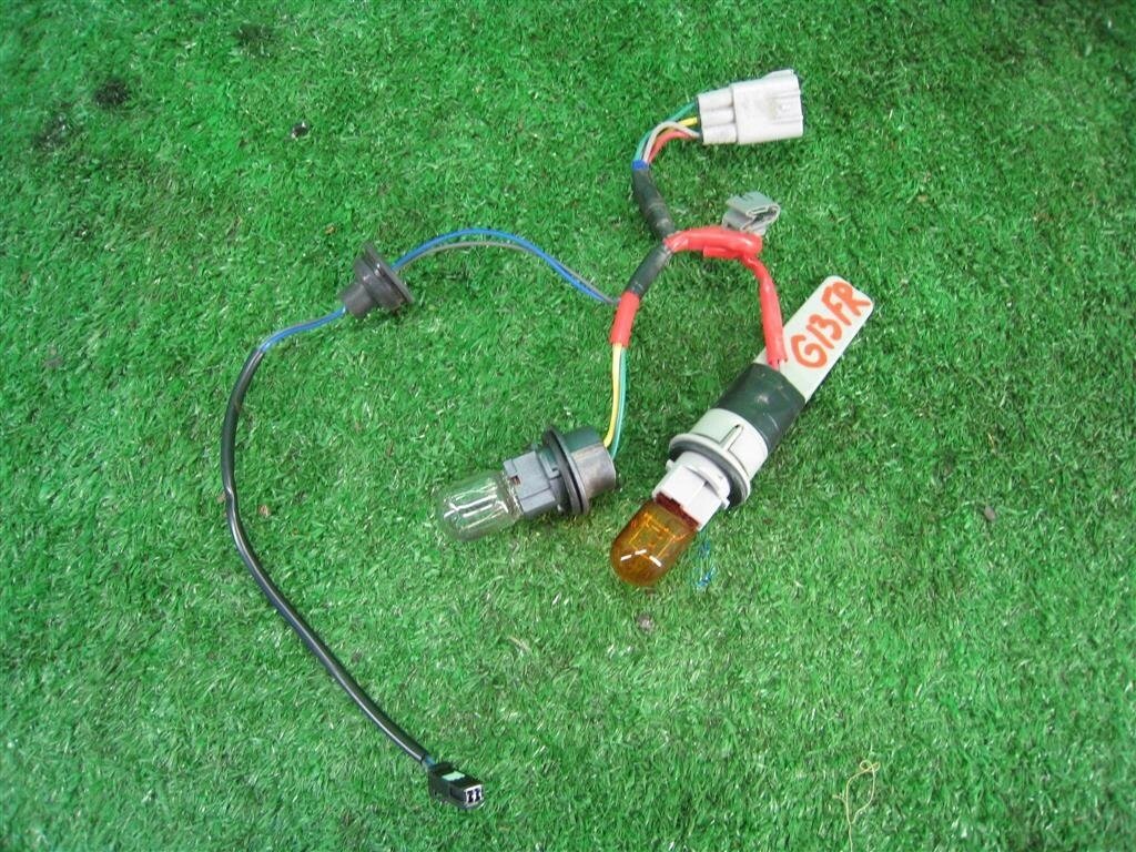 Проводка заднего фонаря для Toyota Yaris P13 815550D600 от компании Авторазбор Моторист-НН - фото 1