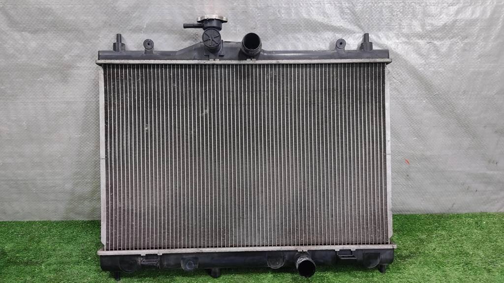 Радиатор охлаждения для Nissan Tiida 21410EL000 от компании Авторазбор Моторист-НН - фото 1