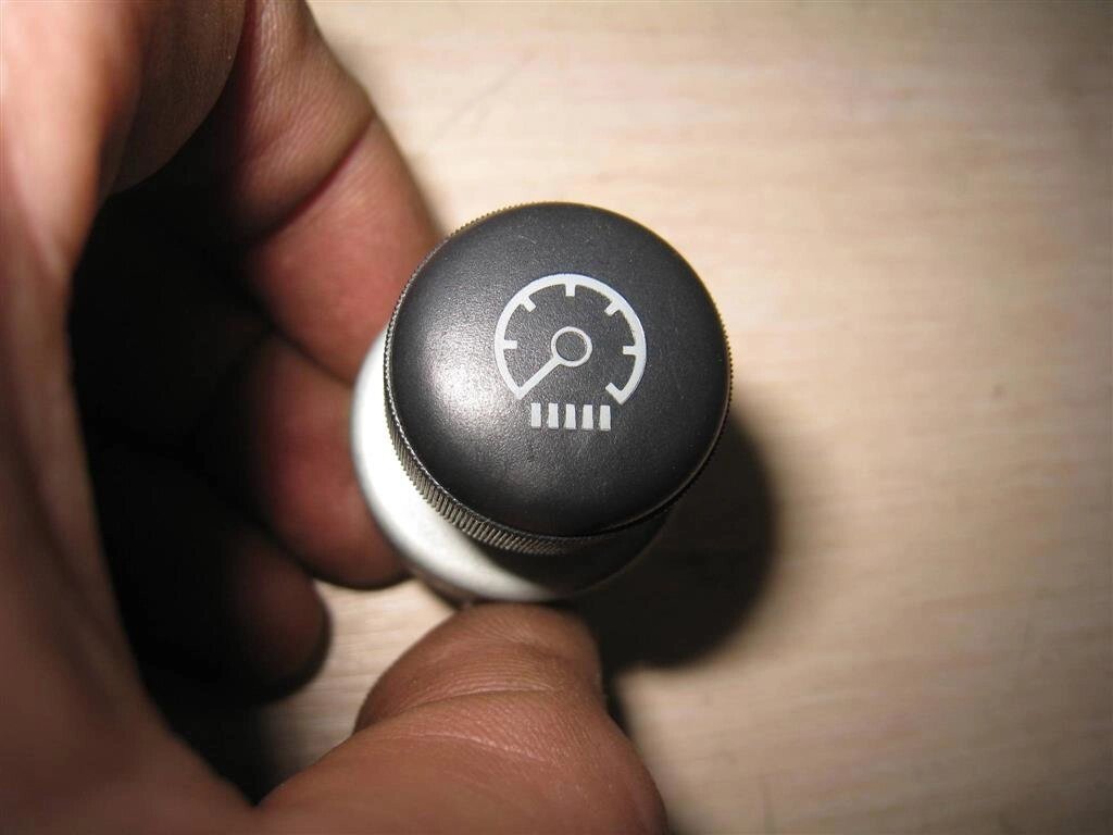 Регулятор яркости приборной панели для Toyota RAV4 A2 8411942010 от компании Авторазбор Моторист-НН - фото 1