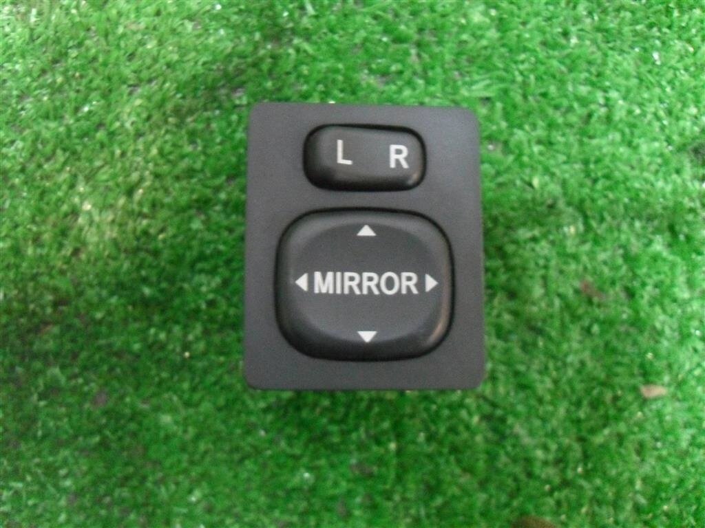 Регулятор зеркал для Toyota Corolla Verso R1 848700F010 от компании Авторазбор Моторист-НН - фото 1
