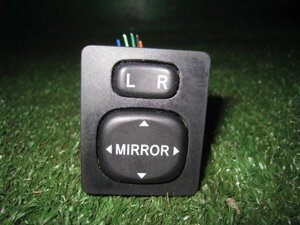 Регулятор зеркал для Toyota RAV4 A30 8487034010