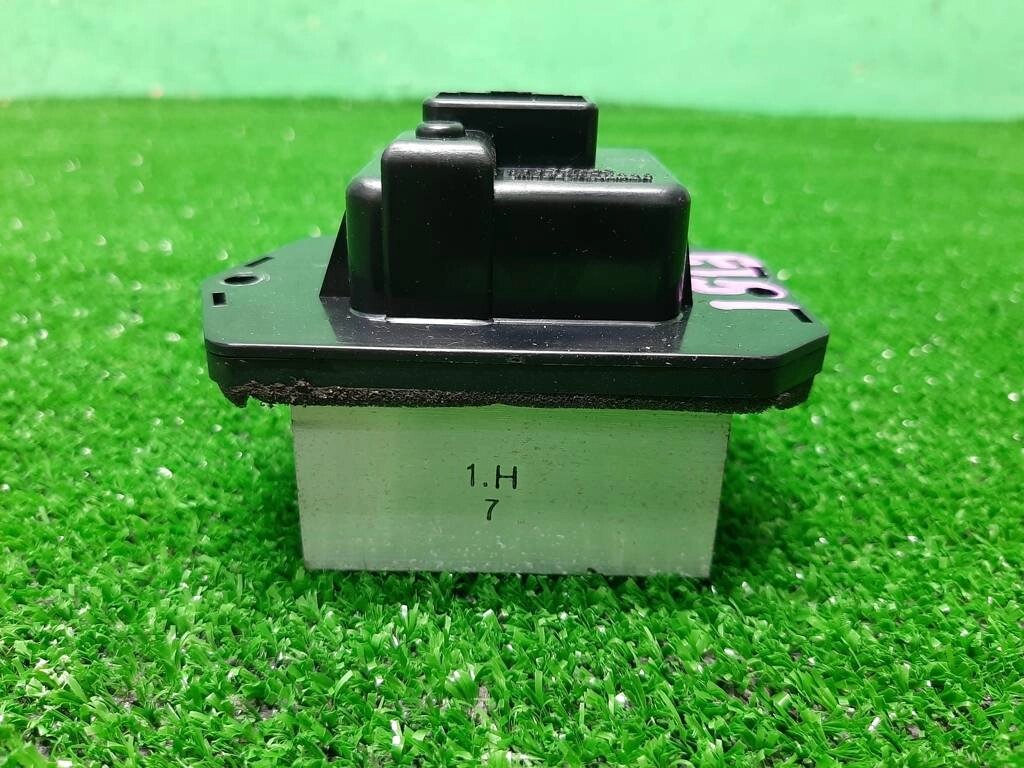 Резистор отопителя для Honda Civic 4D (FD) 79330SNAA01 от компании Авторазбор Моторист-НН - фото 1