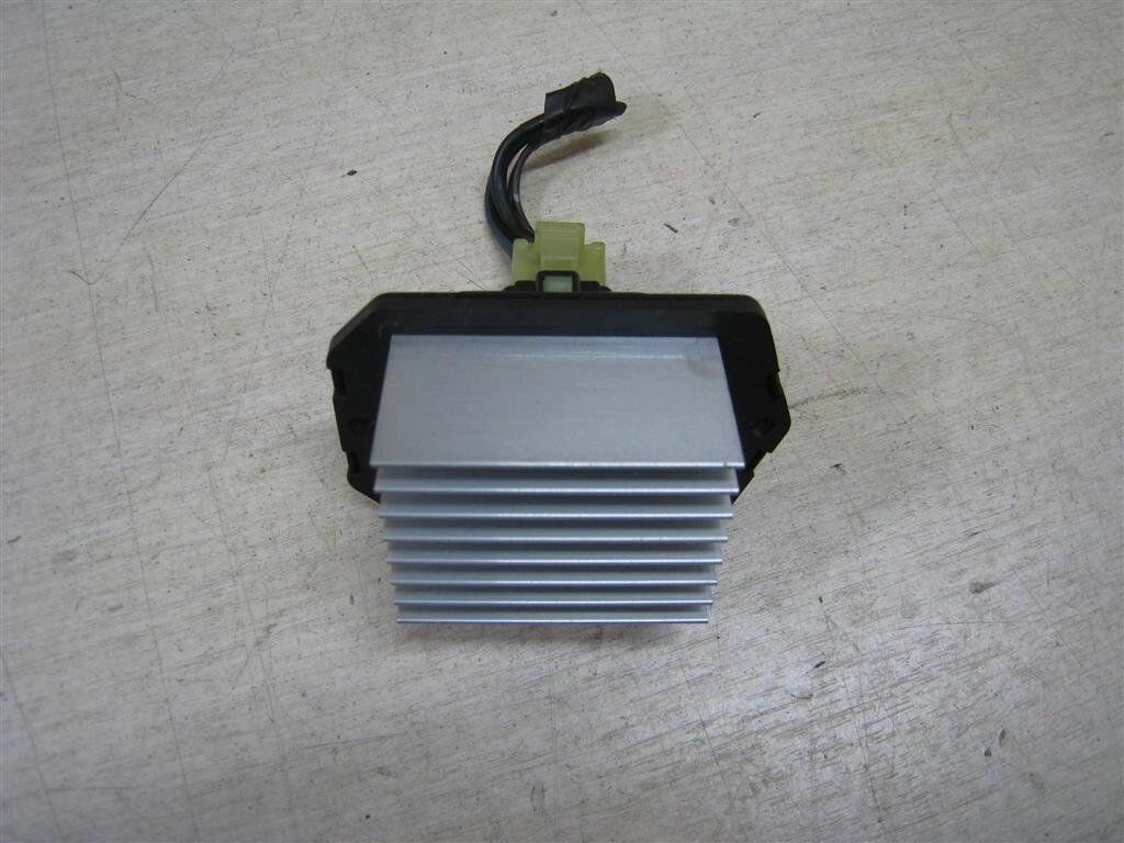Резистор отопителя для Honda CR-V 2 (RD5) 79330SCAA01 от компании Авторазбор Моторист-НН - фото 1
