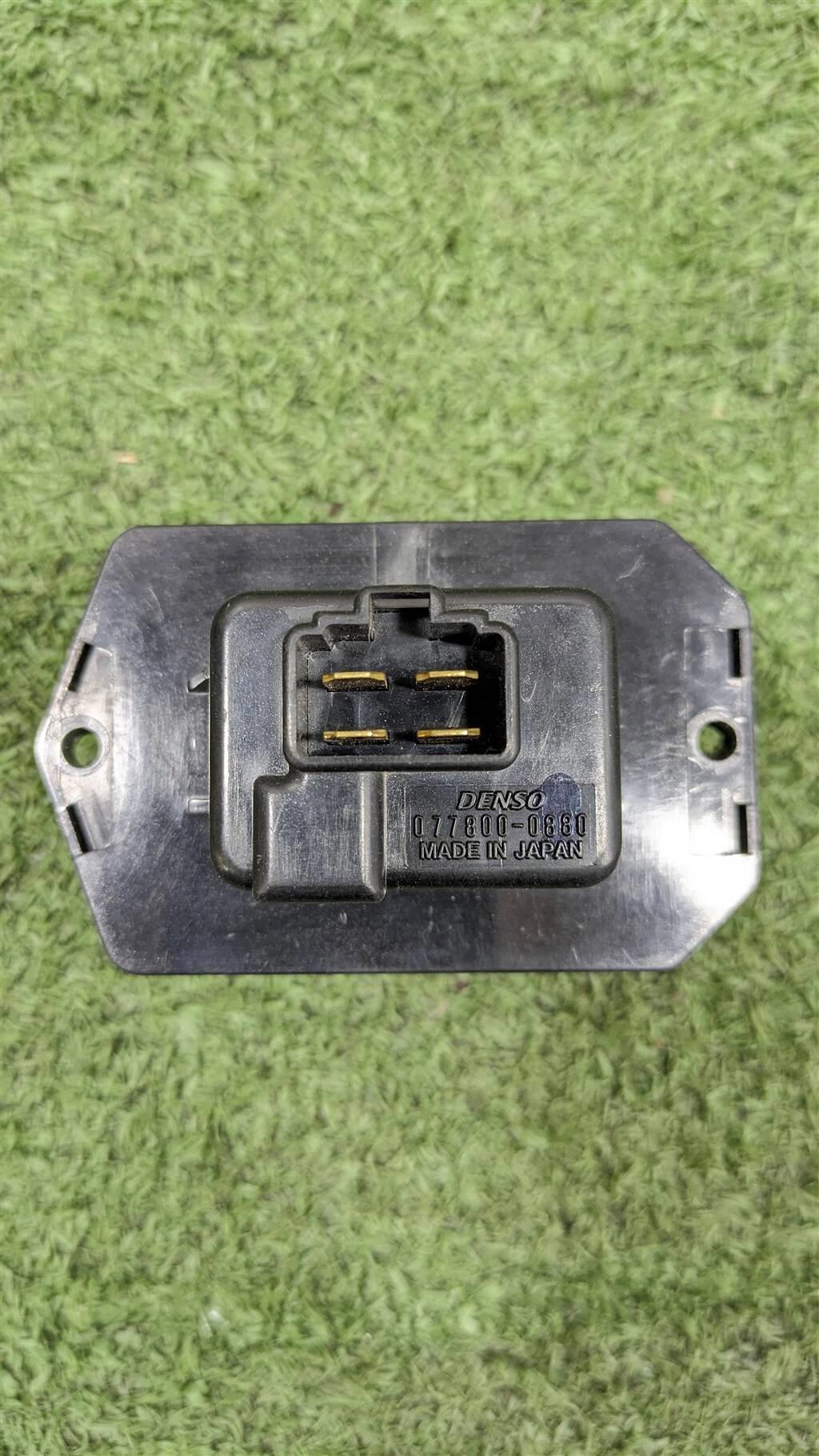 Резистор отопителя для Mitsubishi Grandis MN177554 от компании Авторазбор Моторист-НН - фото 1