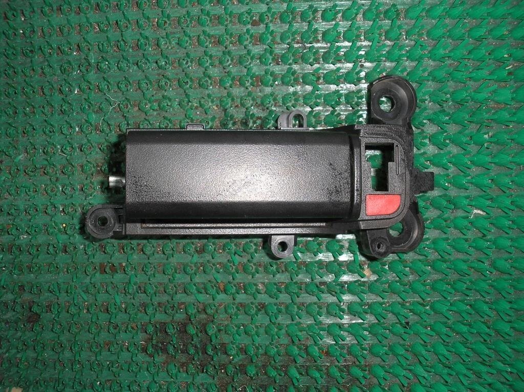 Ручка двери внутренняя левая для Mazda 5 / Premacy C23573330C02 от компании Авторазбор Моторист-НН - фото 1