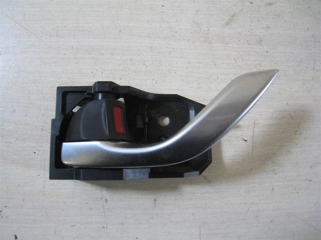 Ручка двери внутренняя левая для Mazda CX-5 (KE) KD5359330C от компании Авторазбор Моторист-НН - фото 1