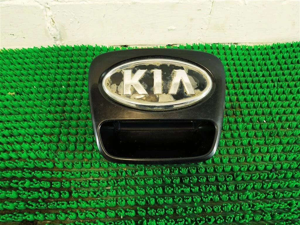 Ручка открытия крышки багажника для KIA SOUL 873112K000 от компании Авторазбор Моторист-НН - фото 1