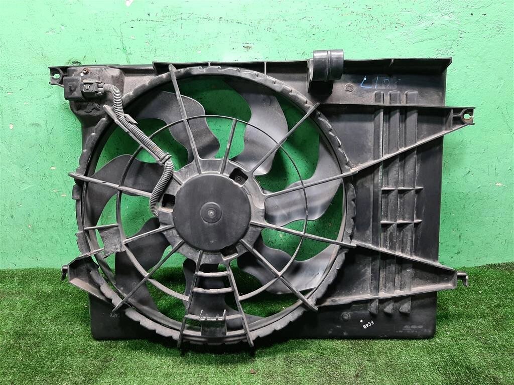 Вентилятор охлаждения ДВС для Hyundai IX35 253802Y500 от компании Авторазбор Моторист-НН - фото 1
