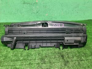 Воздуховод для Mercedes Benz C-Class W204 A2045050430