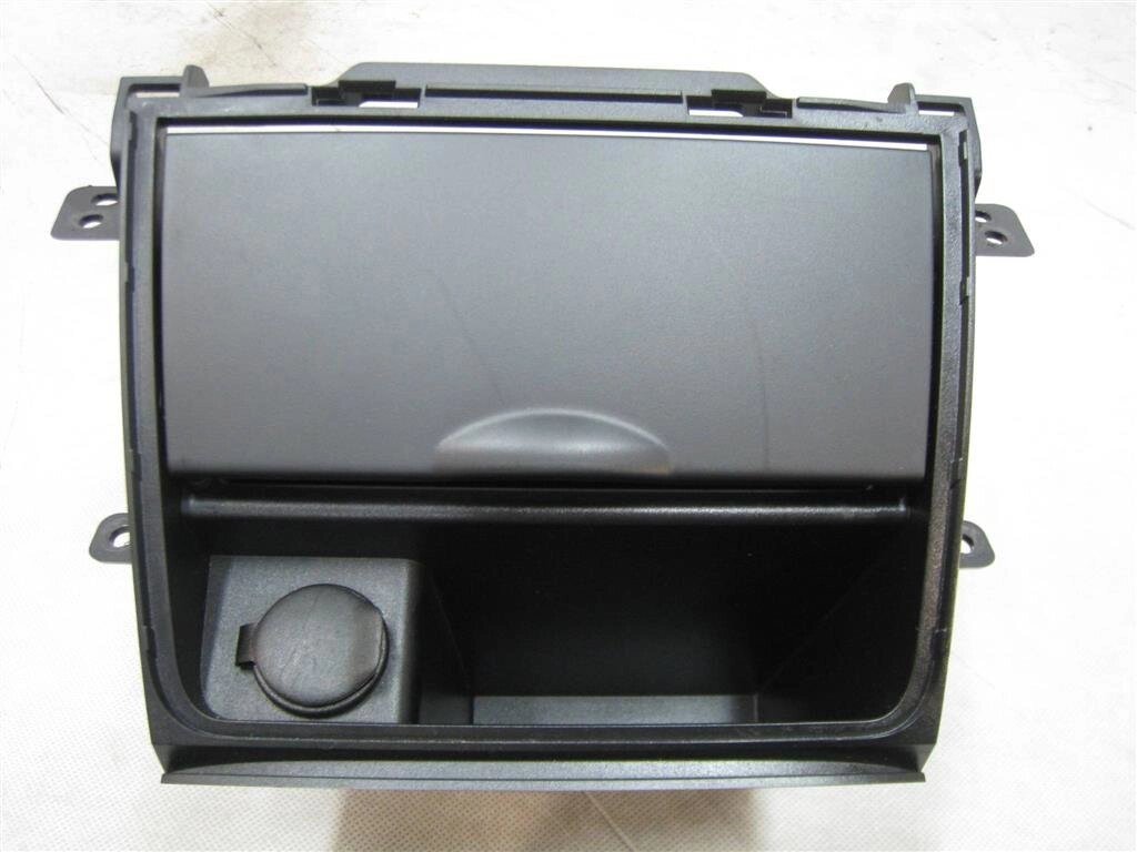 Ящик для мелочи для Suzuki SX4 7383079J105PK от компании Авторазбор Моторист-НН - фото 1